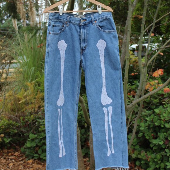 Upcycled Levi's Jeans - Picture 7 of 8